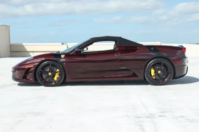 Scuderia Spider 16M